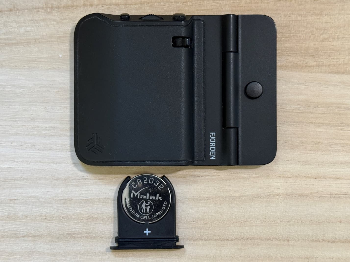 Recalled Fjorden iPhone Camera Grips (image 2 of 2)