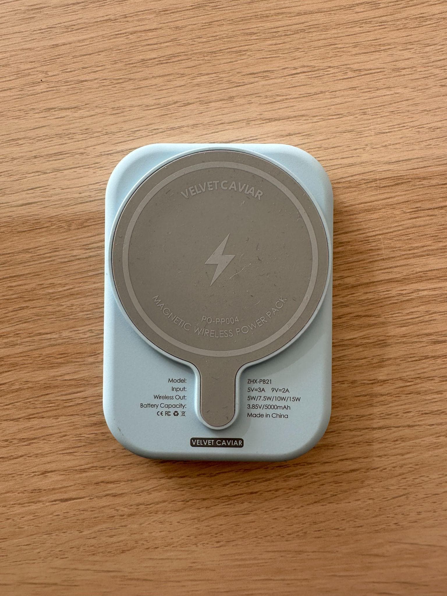 Recalled VC Group MagSafe Wireless Power Pack Portable Power Banks (image 2 of 2)