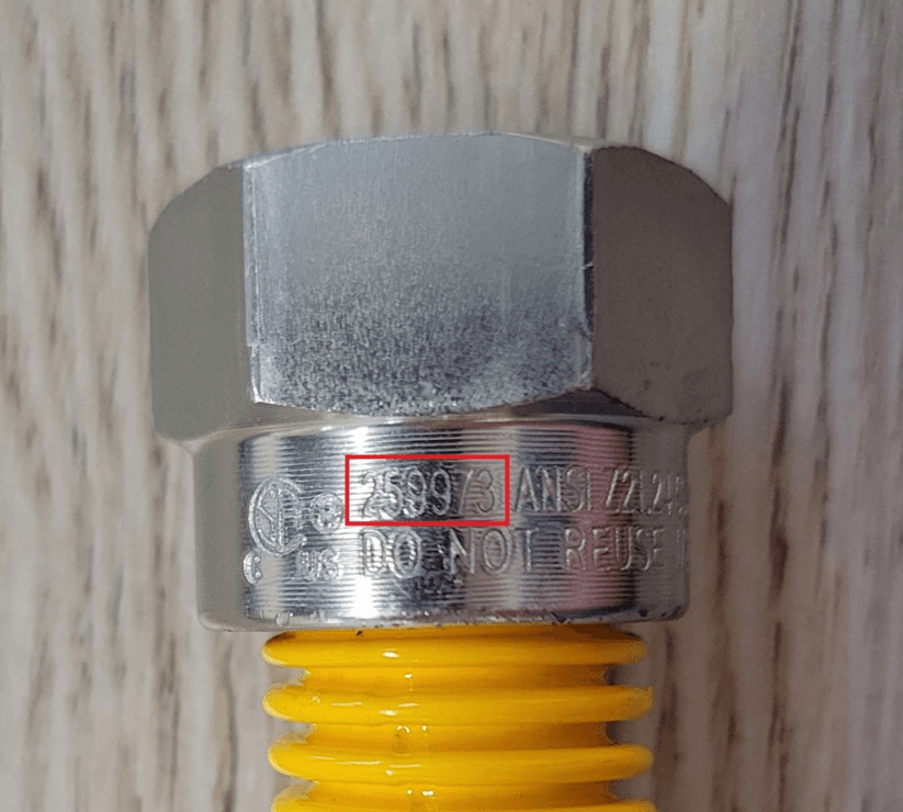 Recalled DuraTrac stainless steel gas connectors (image 2 of 4)