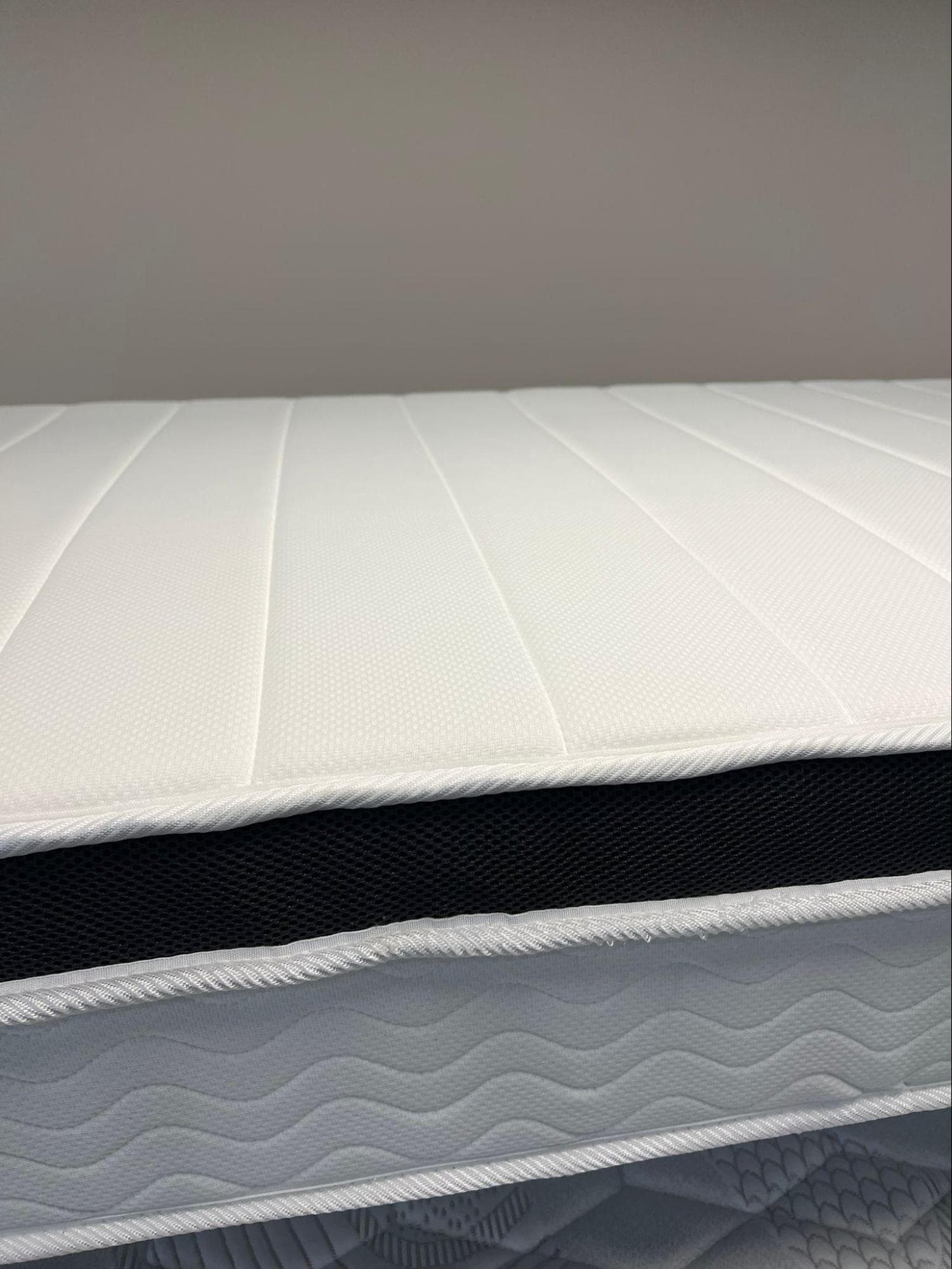 Recalled Nap Queen 12-inch Maxima Hybrid Mattress (image 2 of 2)