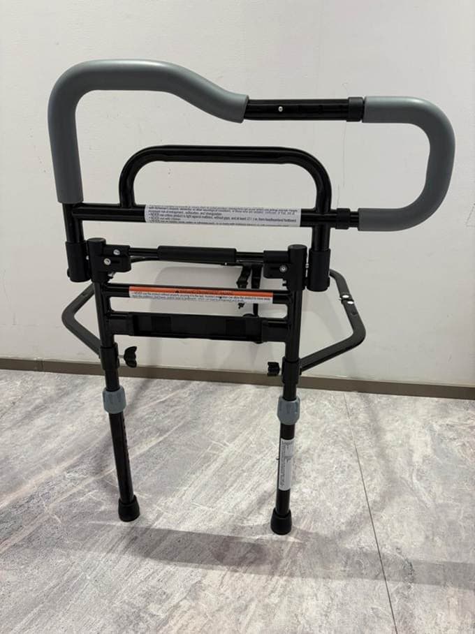 Recalled Noerishia Bed Rail (front view)