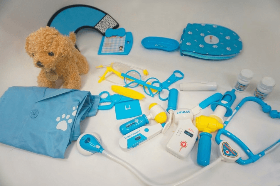 Recalled Sanlebi Pet Vet Playsets (image 2 of 5)