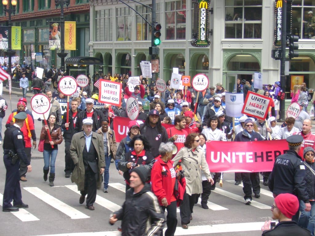 2,000 SoFi Stadium Workers Ratify Contract With $40/Hour Pay and a Right to Strike Over ICE Raids