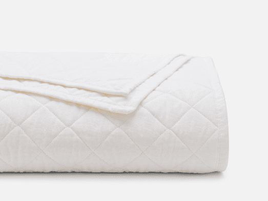 Recalled Red Land Cotton "Quilts" and "Quilted Shams"