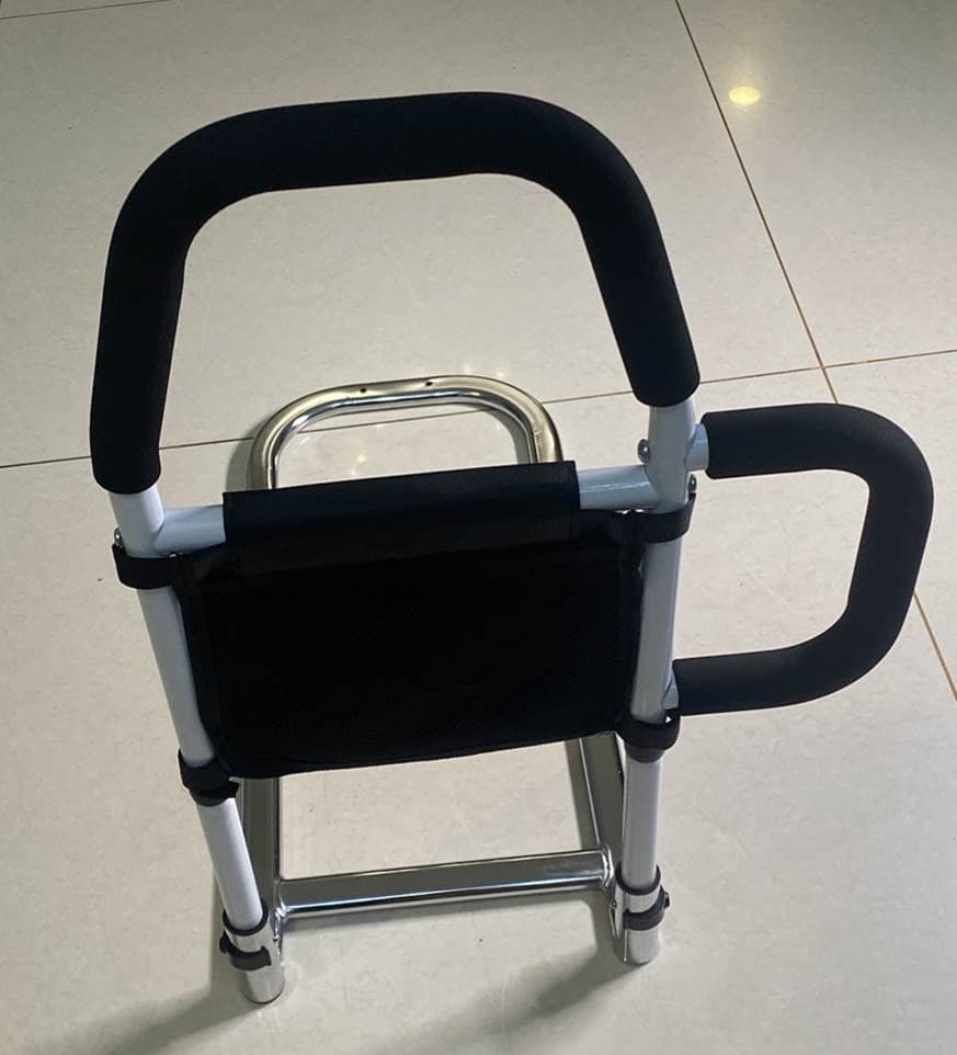 Recalled LEACHOI Bed Rail (image 2 of 3)